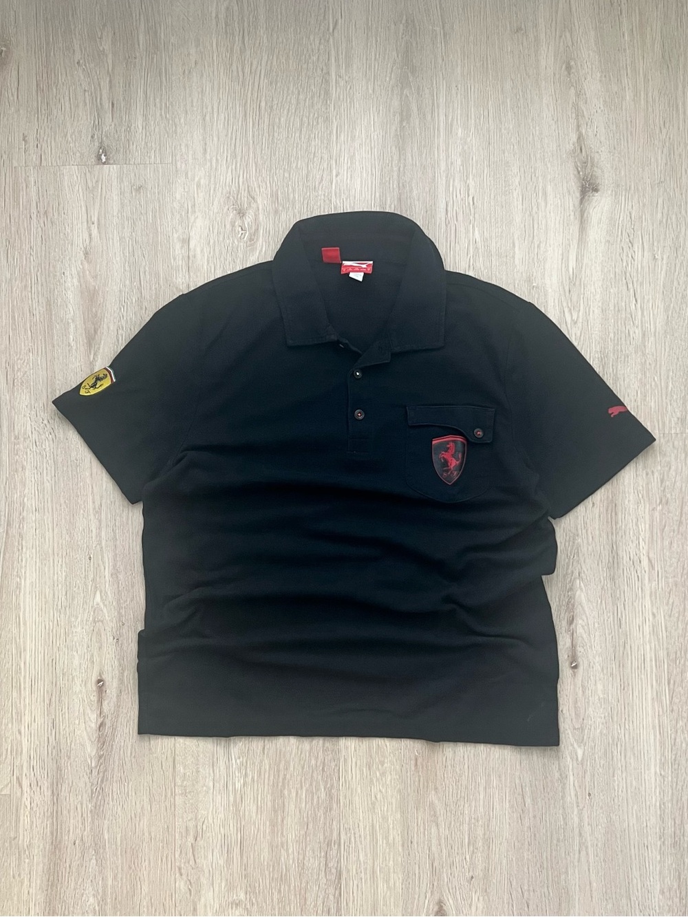 Vintage Y2K Style PUMA Scuderia Ferrari Polo Shirt Mens Small Red Short Sleeve